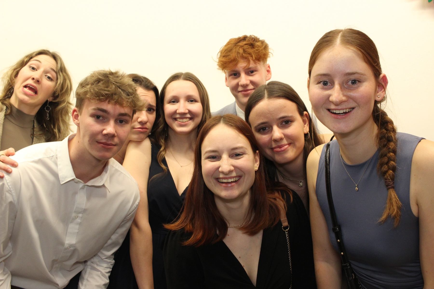 dtb2469297_B0426BB-FB_BD302218_138_1