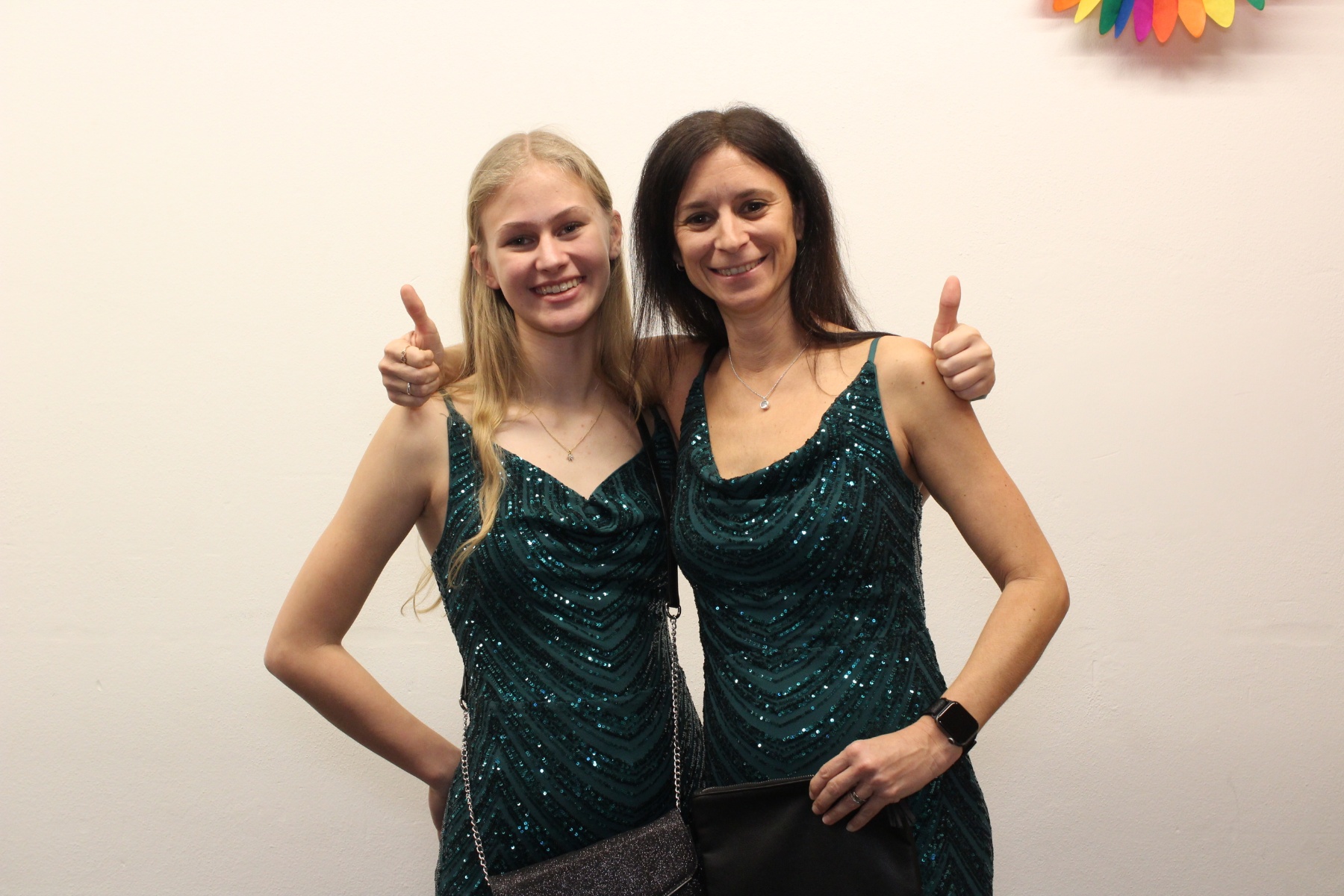 dtb2469297_B0426BB-FB_BD302218_158_1