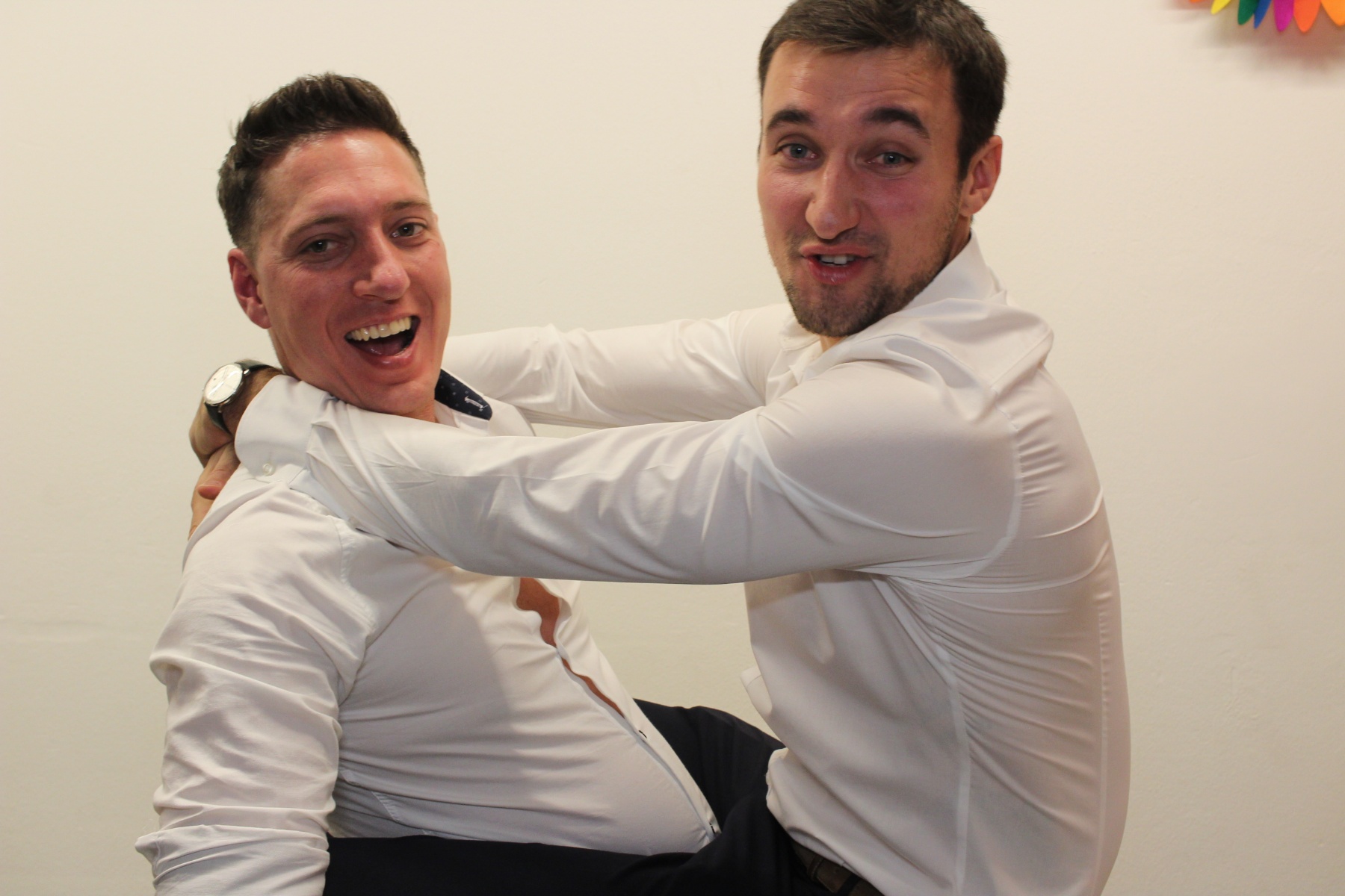 dtb2469297_B0426BB-FB_BD302218_172_1