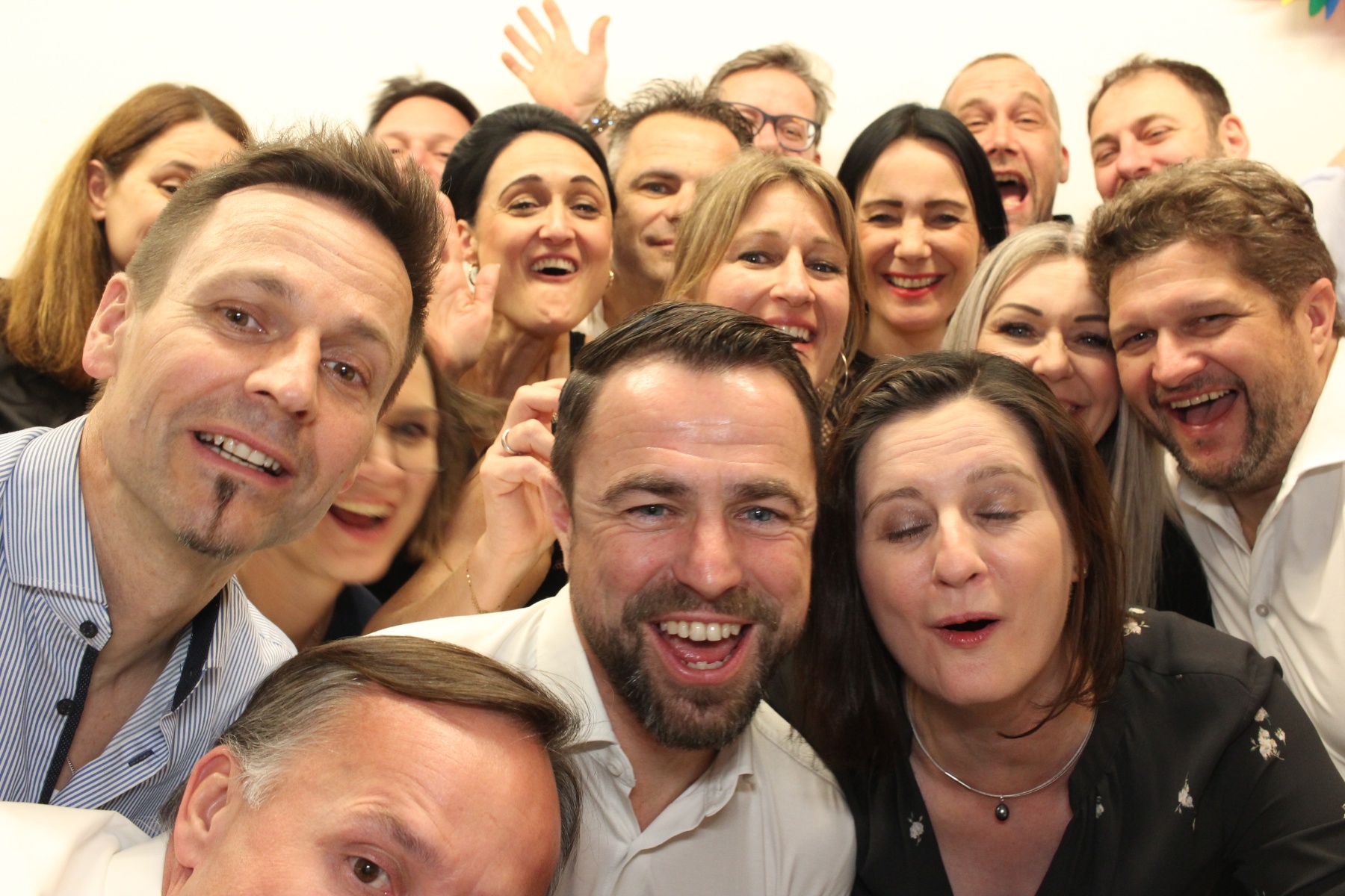 dtb2469297_B0426BB-FB_BD302218_194_1