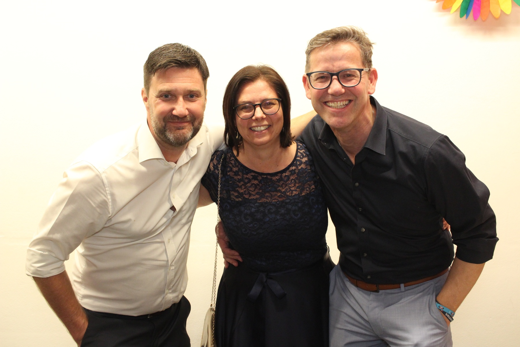 dtb2469297_B0426BB-FB_BD302218_196_1