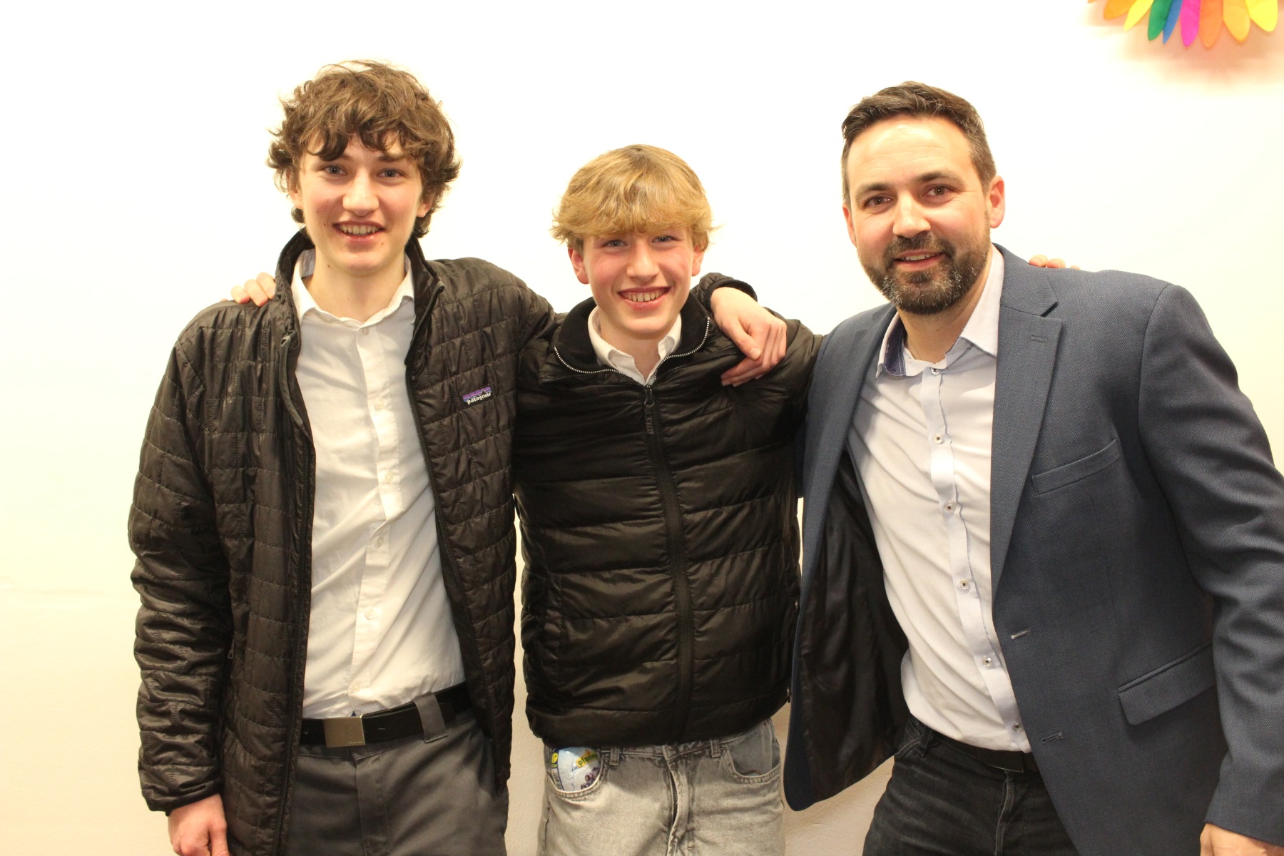 dtb2469297_B0426BB-FB_BD302218_224_1