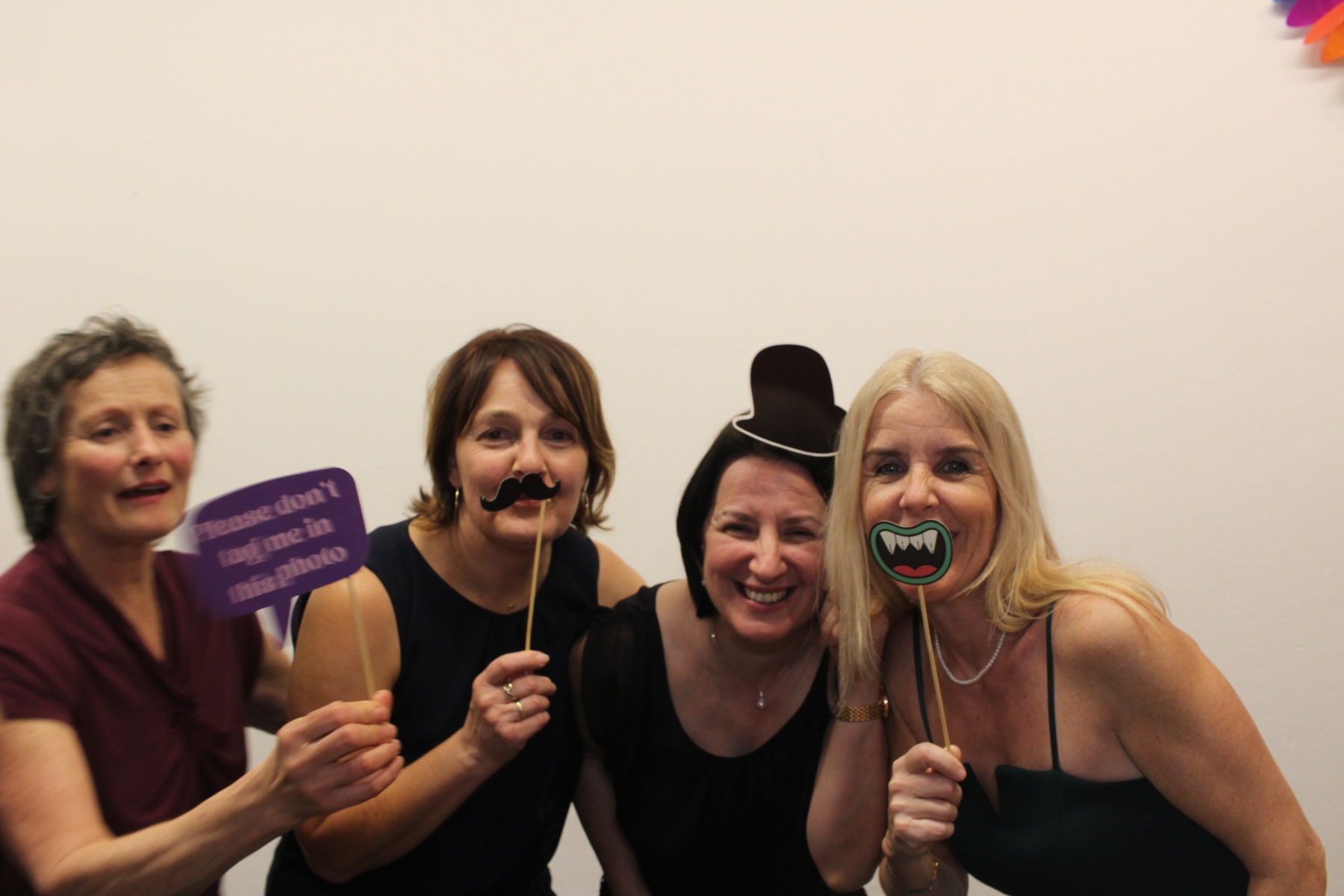 dtb2469297_B0426BB-FB_BD302218_253_1