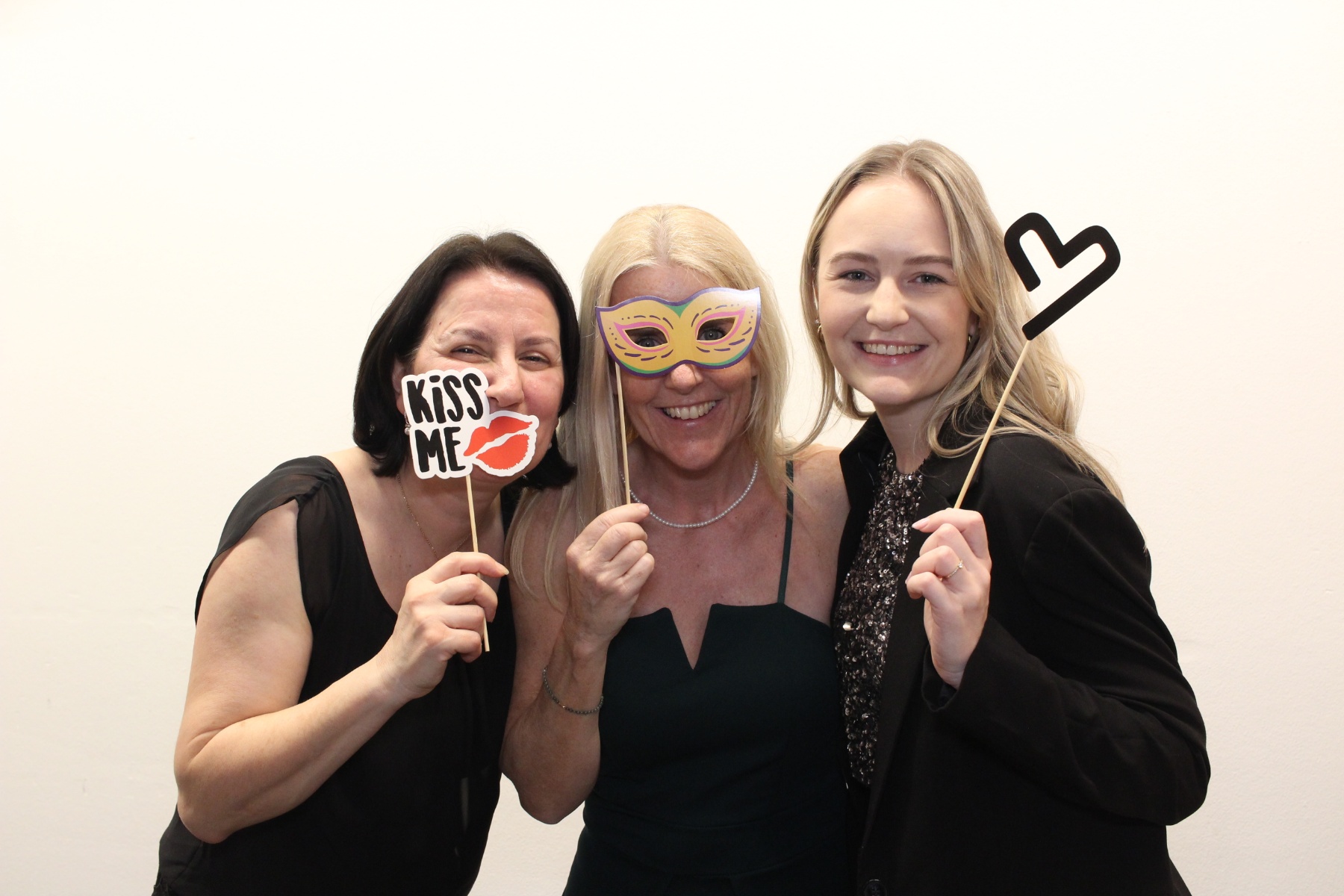 dtb2469297_B0426BB-FB_BD302218_92_1