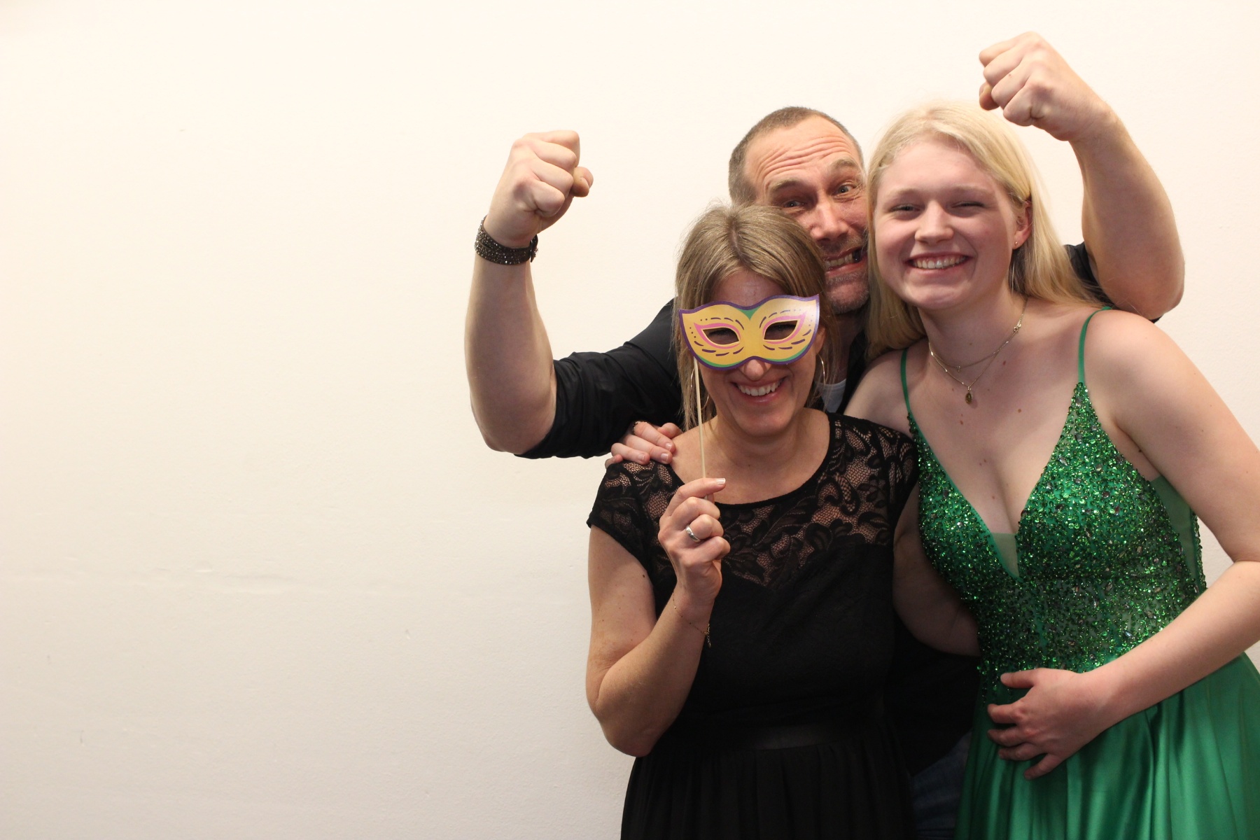 dtb2469297_B0426BB-FB_BD302218_99_1