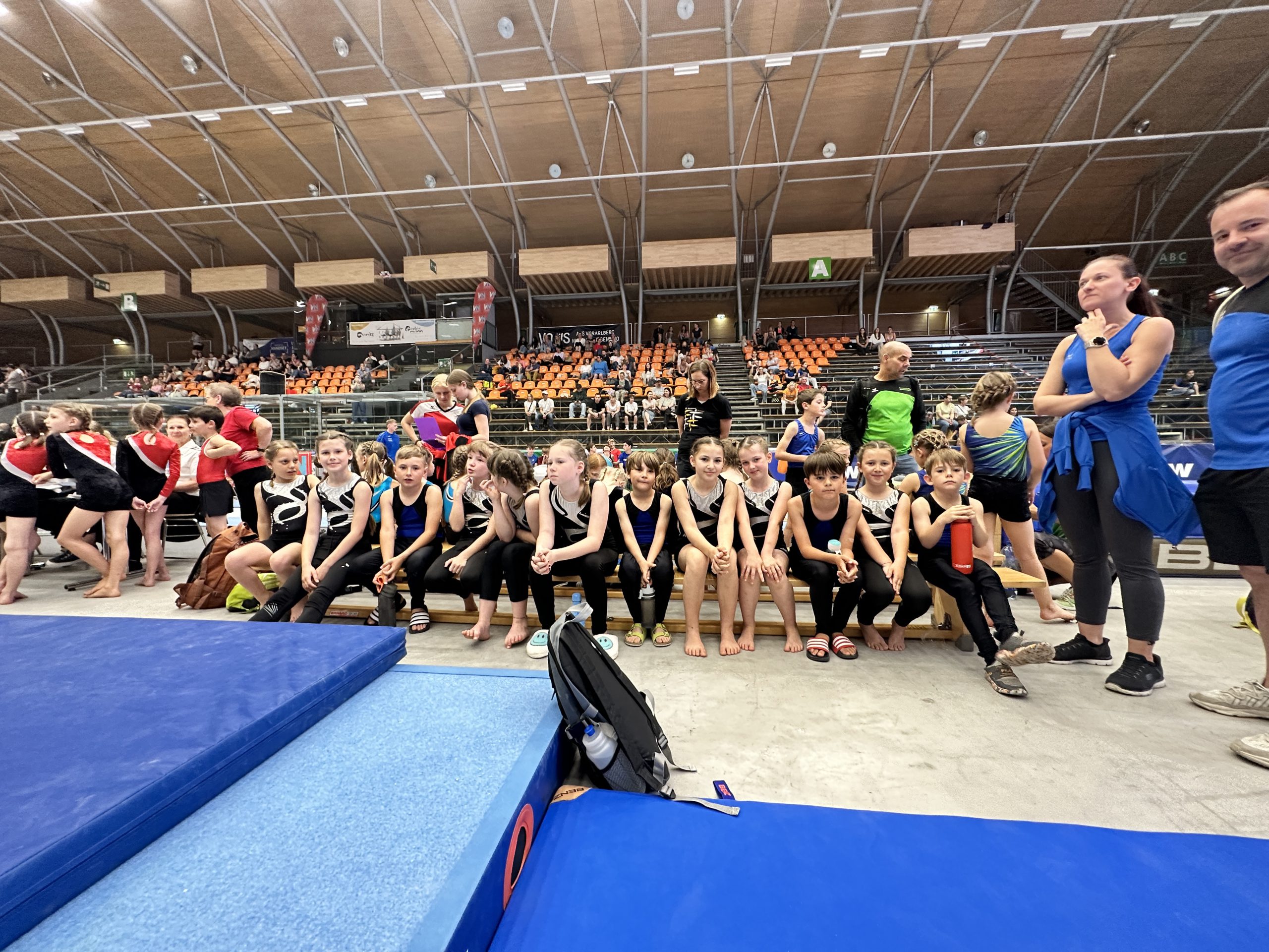 20250501_110116981_iOS