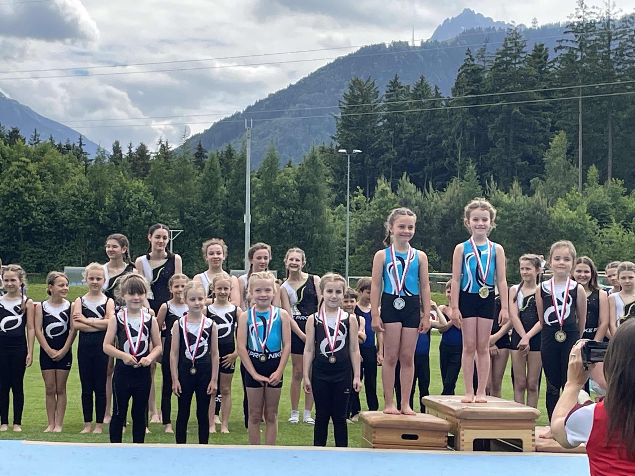 20250529_122730442_iOS