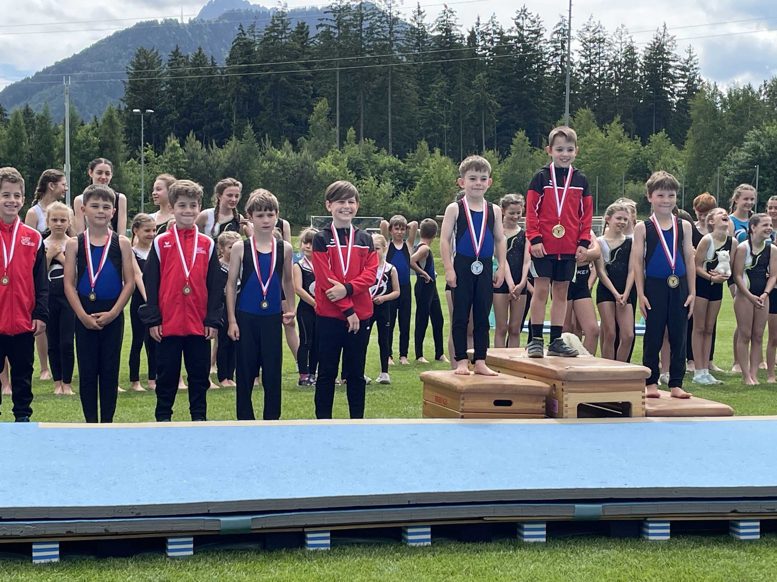 20250529_122858315_iOS