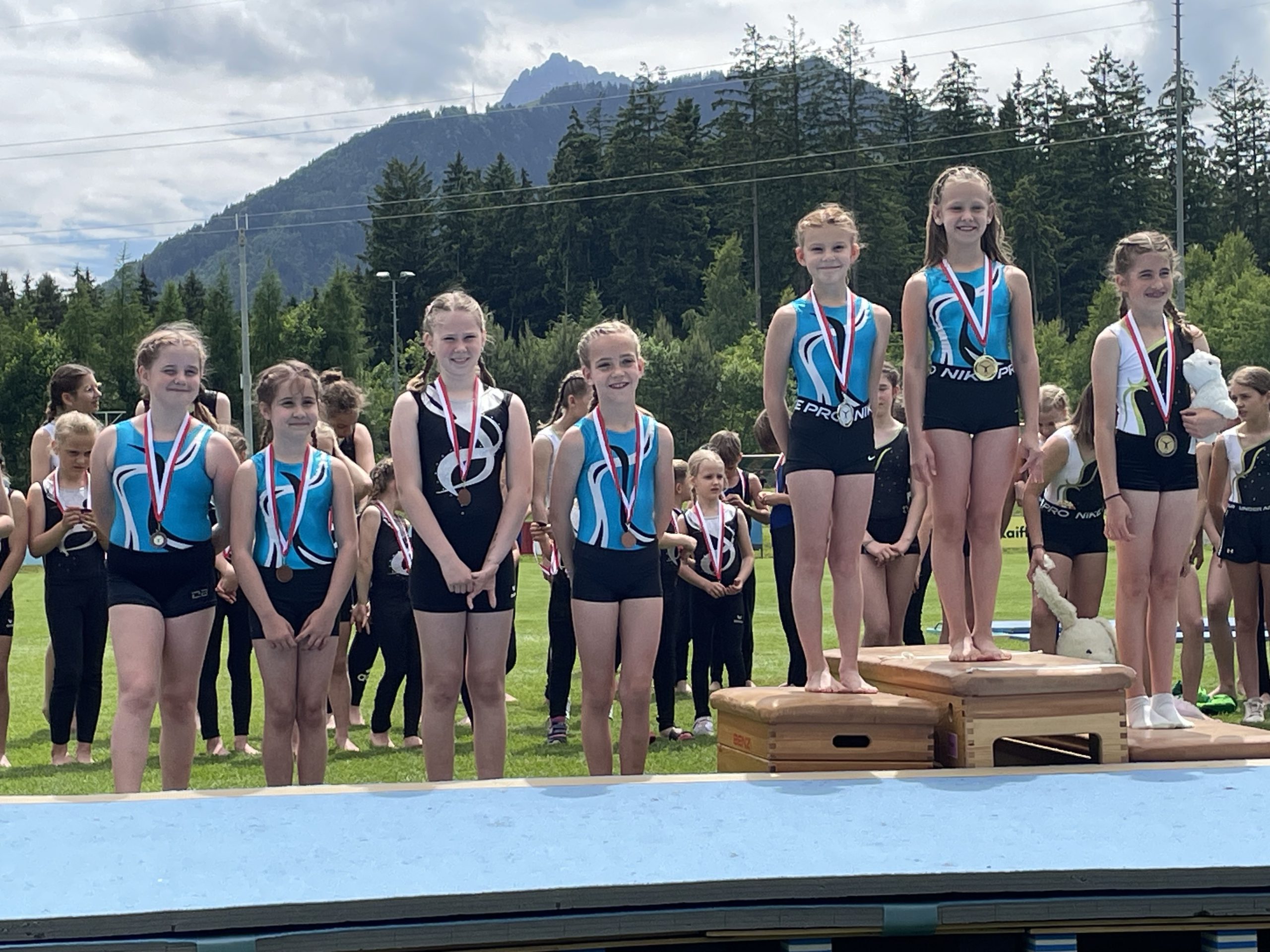 20250529_123421199_iOS