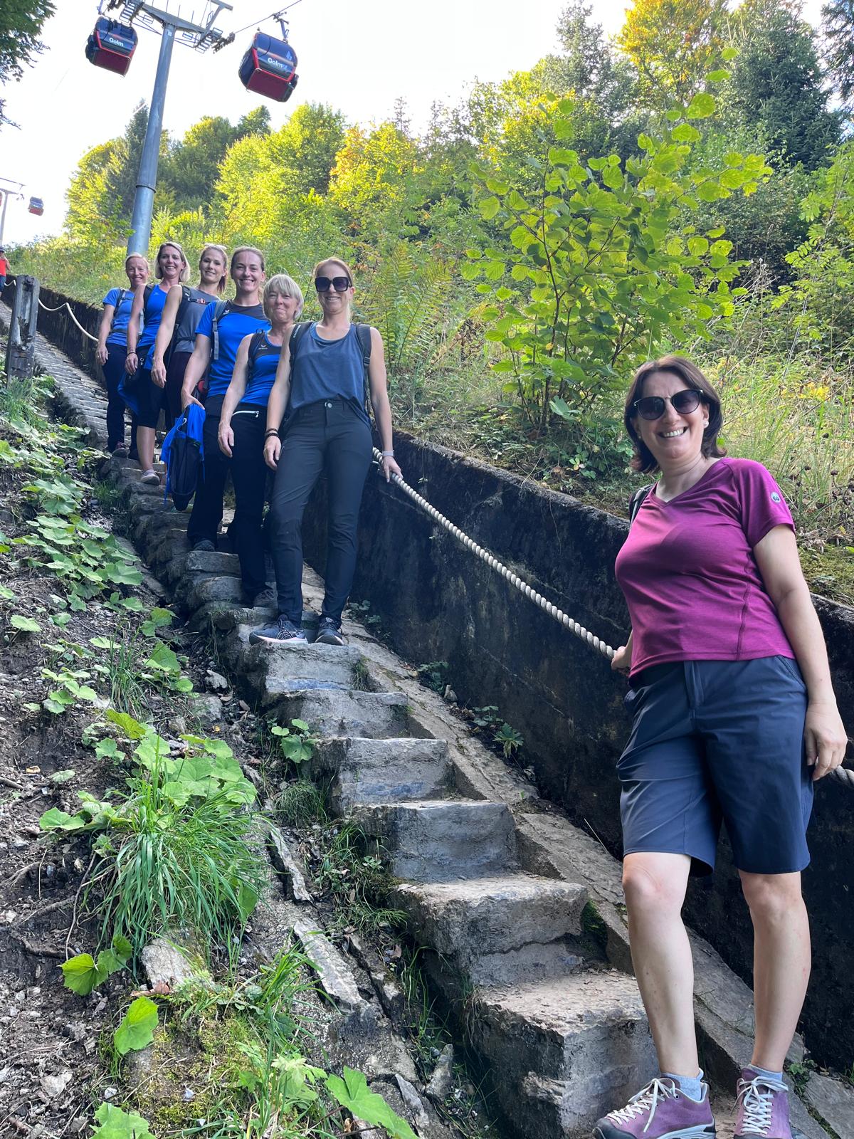 20250920_202358000_iOS