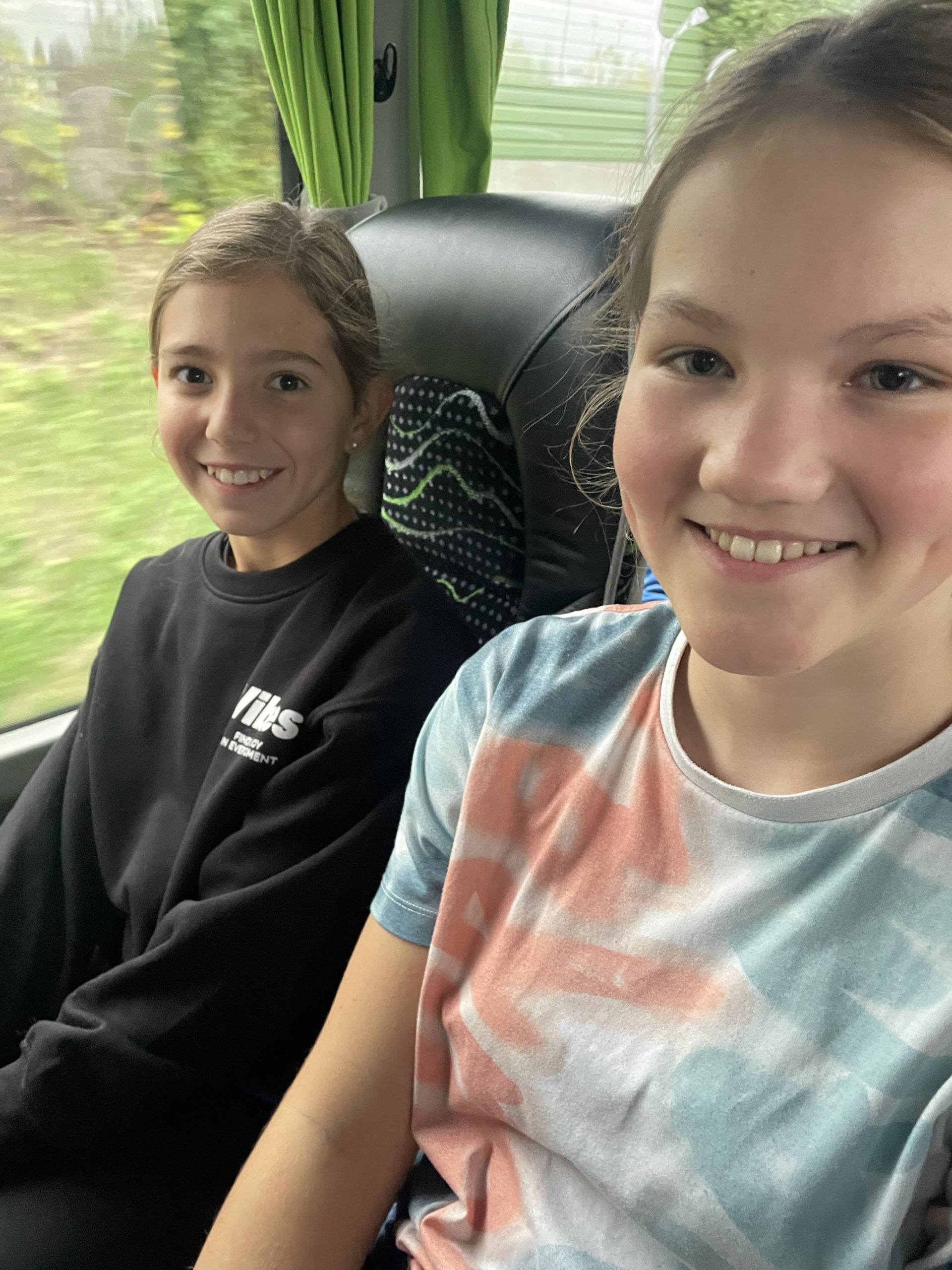 20251107_125143429_iOS 1