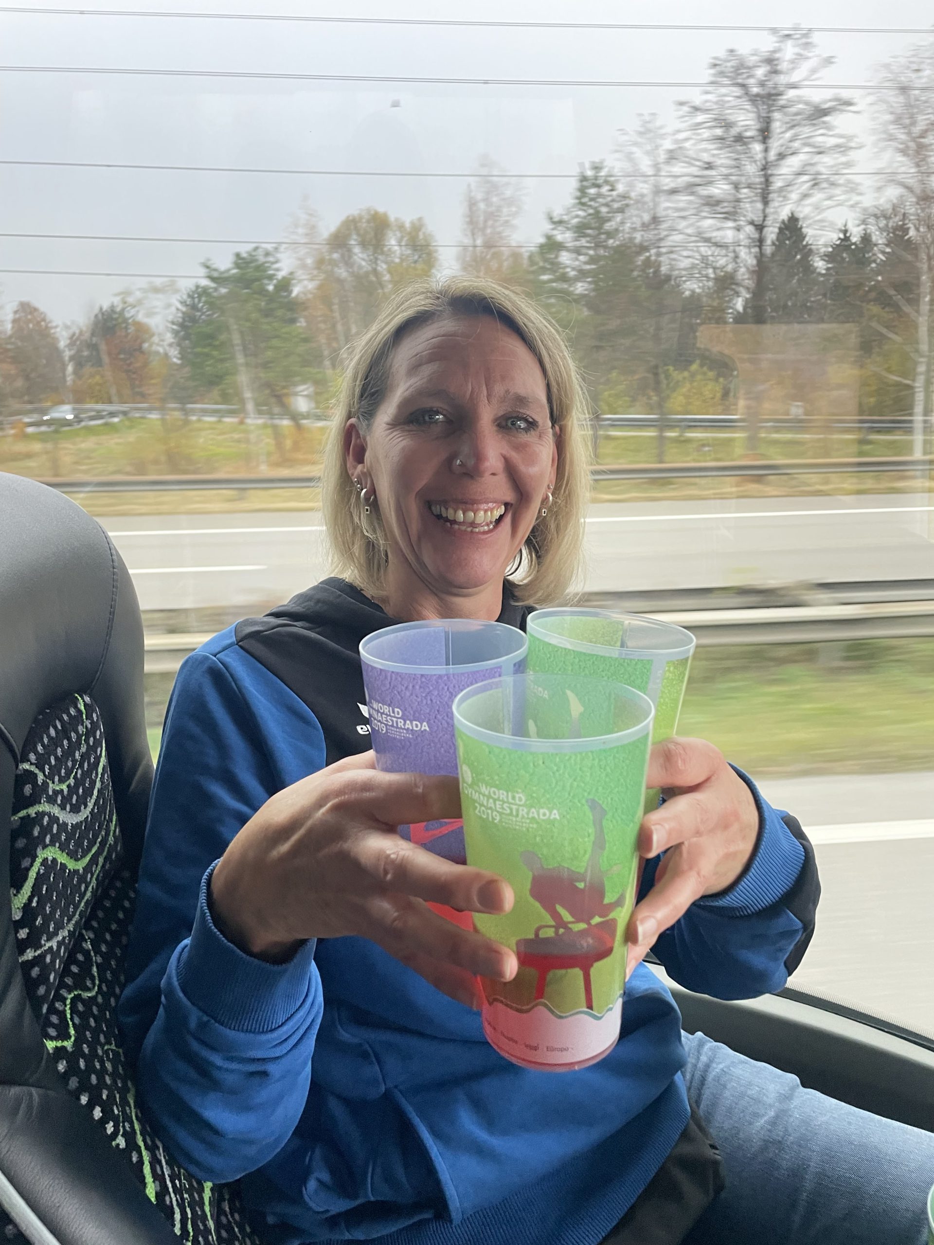 20251107_125341978_iOS