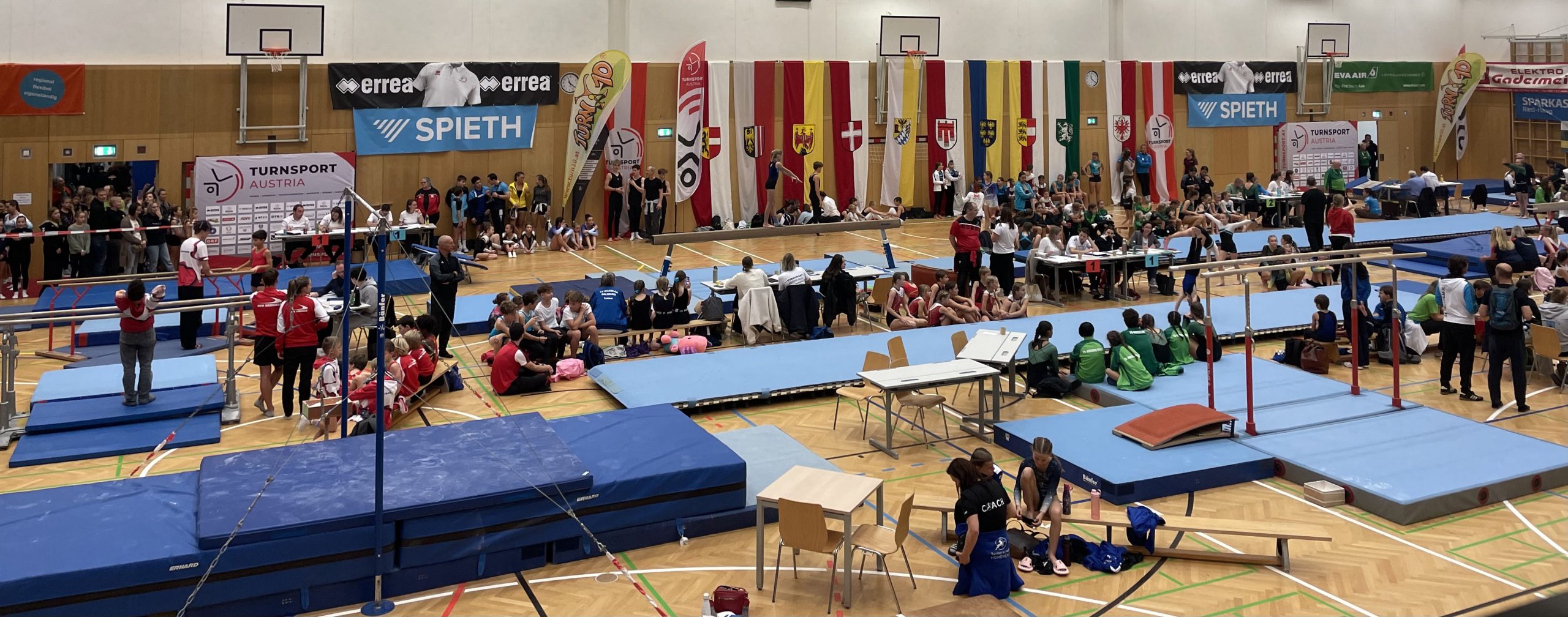 20251108_102227469_iOS