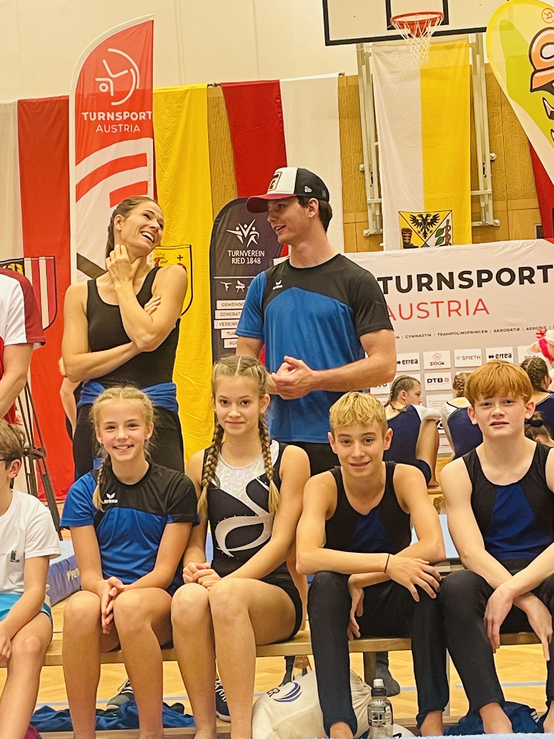 20251108_161258394_iOS